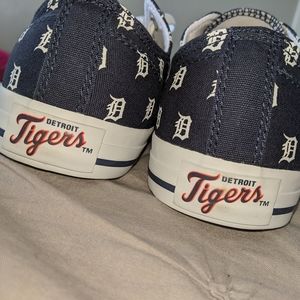 Detroit tigers canvas shoe